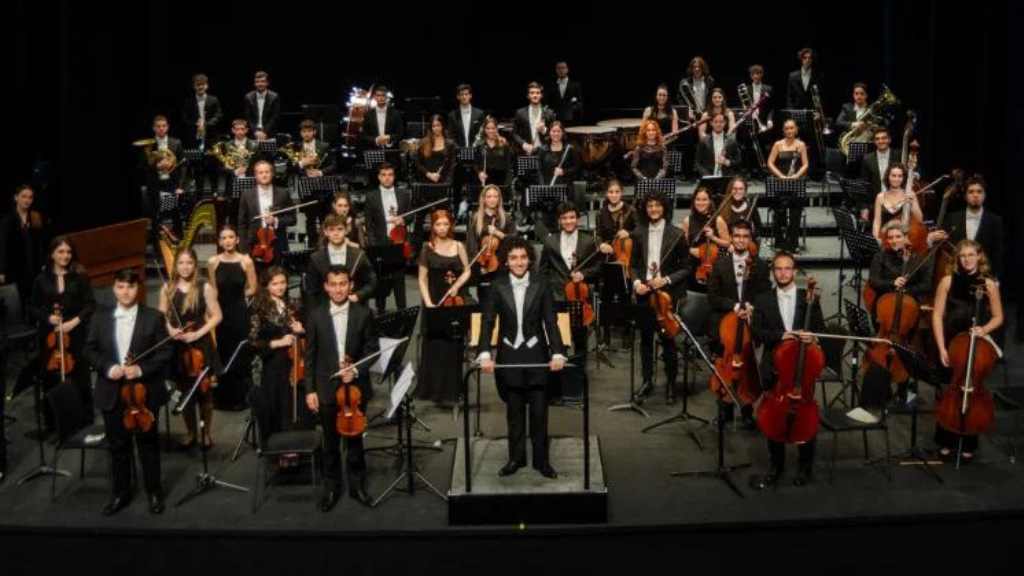 Concerto De Aninovo The Orbis Internacional Orchestra